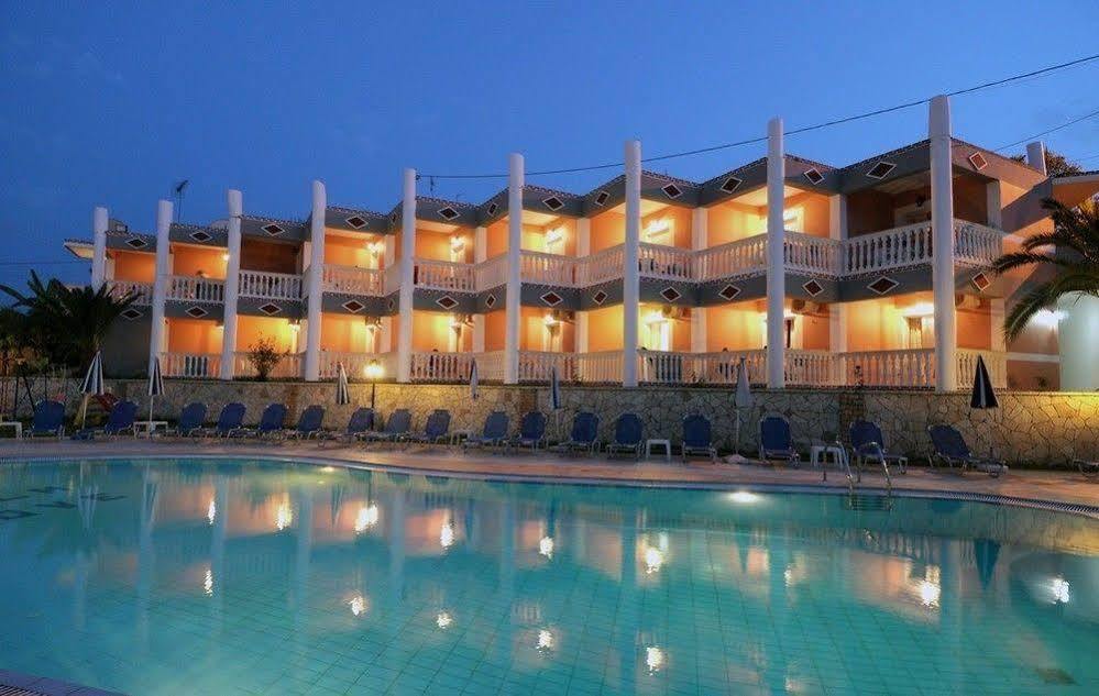 Callinica Hotel チィリヴィ エクステリア 写真