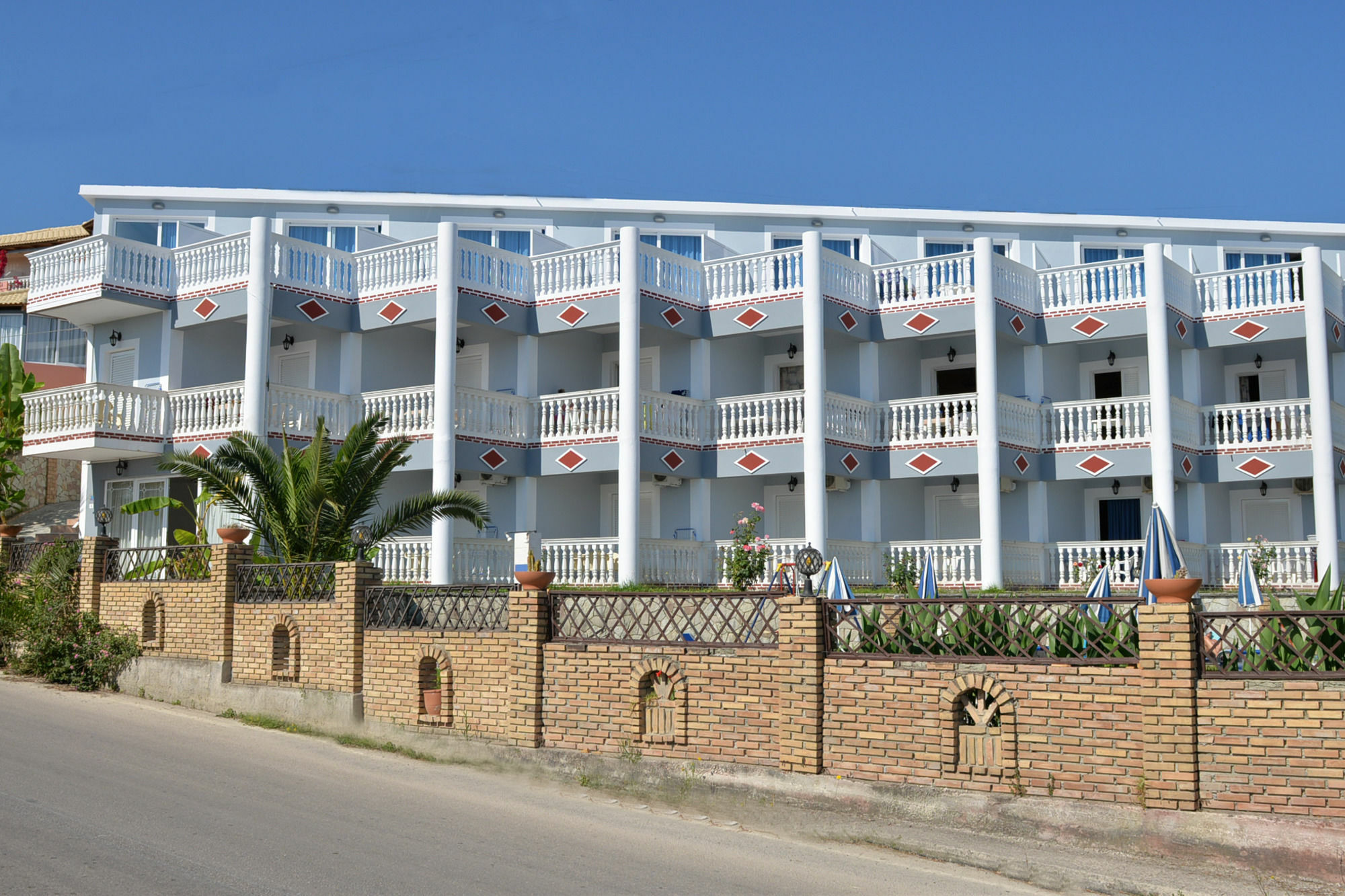 Callinica Hotel チィリヴィ エクステリア 写真