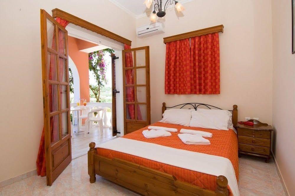 Callinica Hotel チィリヴィ エクステリア 写真