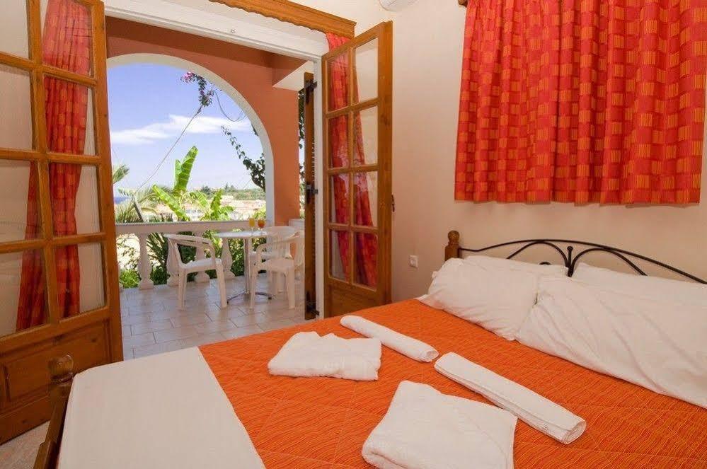 Callinica Hotel チィリヴィ エクステリア 写真